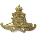 WARWICSHIRE ROYAL HORSE ARTILLERY CAP BADGE WITH SLIDE IN GOOD CONDITION