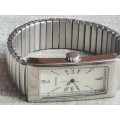 LADIES HONEY STAINLESS STEEL WATCH IN EXCELLENT WORKING CONDITION