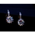 Clear Round Cut 3.65(TW) carat Simulated Diamond Leverback Earrings.