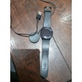 Samsung Galaxy Watch 4 (R860) BT Smartwatch (40mm) - Black- screen protector- GREAT DEALS!!