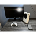 XBox Series S and Samsung Curved Monitor
