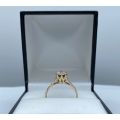 ***DAZZLING YELLOW GOLD DIAMOND CROWN SOLITAIRE RING*** R1 BIDS!