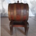 VINTAGE OVAL DISPLAY OAK WINE BARREL WITH BRASS HOOPS AND ON A CUSTOM MADE STAND