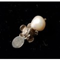 Vintage Sterling Silver Small Flower Pendant with Genuine Freshwater Pearl