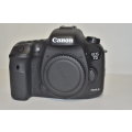 CANON 7D MARK II IN EXCELLENT CONDITION BODY ONLY