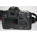 CANON EOS 7D  (BODY ONLY ) EXCELLENT CONDITION