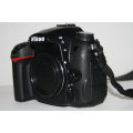 NIKON D7000, 16MP DSRL  ( BODY ONLY IN EXCELLENT CONDITION )LOW SHUTTER COUNT OF 10143