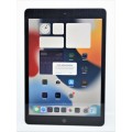 Apple iPad 8th Gen WiFi Cellular 32GB Space Grey IN EXCELLENT CONDITION