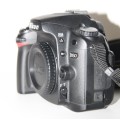 Nikon D80 10.2MP DSLR(BODY ONLY), VERY LOW SHUTTER COUNT , COMING WITH NIKON BATTERY CHARGER