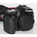 Canon EOS 70D DSLR Camera ( BODY ONLY ) WITH CHARGER