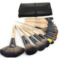 Professional 24 PCS Makeup Brush Set.