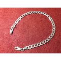 LOVELY SOLID GENUINE STERLING SILVER BRACELET WITH ITALIAN CLASP IN EXCELLENT CONDITION