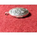 LOVELY SOLID STERLING SILVER LOCKET PENDANT IN EXCELLENT CONDITION
