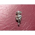 LOVELY GENUINE SOLID STERLING SILVER BROOCH IN EXCELLENT CONDITION [L: 24 mm]