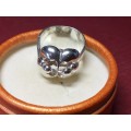 LOVELY GENUINE SOLID STERLING SILVER RING IN VERY GOOD CONDITION - [8 gram]