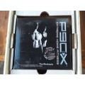 P90X EXTREME HOME FITNESS 12 DVD`S
