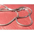 LOVELY GENUINE SOLID STERLING SILVER SNAKE NECKLACE WITH LOBSTER CLASP IN VERY GOOD CONDITION -[8,2]