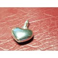 LOVELY GENUINE SOLID STERLING SILVER HEART PENDAND IN VERY GOOD CONDITION - [3,8 g]