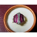 LOVELY GENUINE SOLID STERLING SILVER RING IN EXCELLENT CONDITION - [6,8 g]