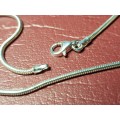 Lovely Solid Sterling Silver Snake Necklace With Lobster Clasp In Excellent Condition - [5,6 g]