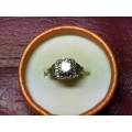 Lovely Genuine Solid Sterling Silver Ring - 2 Stones Missing - [4,6 g]