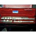 YAMAHA Solid Silver Flute YFL411 In Very Good Condition