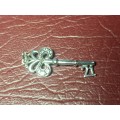 Lovely Genuine Solid Sterling Silver Charm/Pendant in Excellent Condition - [30 mm , 1,9 g]