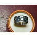 Lovely Large Heavy Genuine Solid Sterling Silver Ring In Excellent Condition - [15,2 g]