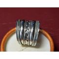 Lovely Genuine Solid Sterling Silver Ring In Excellent Condition - [10,0 g]