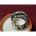 Lovely Genuine Solid Sterling Silver Ring In Excellent Condition - [10,0 g]