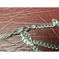 Lovely Genuine Solid Sterling Silver Necklace With Italian Clasp in Very Good Condition - [5 g]