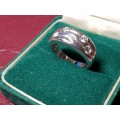 Lovely Genuine Solid Sterling Silver Ring In Very Good Condition - [4,4 g]