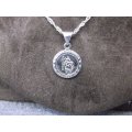 NEW LOOK !!! STERLING SILVER ST CHRISTOPHER PENDANT WITH A 45 CM STERLING SILVER NECKLACE !!!