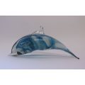 A FANTASTIC QUALITY VINTAGE BLOWN GLASS DOLPHIN PAPERWEIGHT WITH INTERNAL SWIRLS