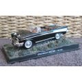 A 1:43 SCALE DIE CAST METAL MODEL OF THE CHEVROLET BEL AIR AS SEEN IN THE JAMES BOND MOVIE DR NO