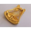 VINTAGE BROOCH - GOLD TONE - WEDDING BELL