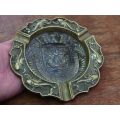 A FABULOUS HEAVY SOLID BRASS VINTAGE PIPE SMOKERS ASHTRAY WITH THE COAT OF ARMS OF LISBON !! AWESOME