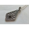 WOW !! A FASCINATING "KITE" SHAPED STERLING SILVER PENDANT & A STERLING SILVER NECKLACE !!