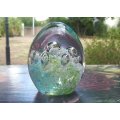 WOW !! A FABULOUS VINTAGE SOLID GLASS PAPERWEIGHT WITH THREE COLOURS AND BUBBLES !! MUST HAVE !!