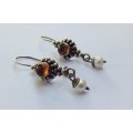 OH WOW !! A VERY ATTRACTIVE PAIR OF STERLING SILVER EARRINGS SET WITH AMBER AND GENUINE PEARLS !!