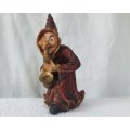HAAI OO HEKSIE !! A FABULOUS LARGE VINTAGE HAND PAINTED FIGURE OF A SAXOPHONE PLAYING WITCH !!