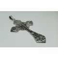 R1 START !! A large Gothic style solid Sterling Silver cross pendant - Never worn !! FREE COMBINING