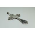 R1 START !! A large Gothic style solid Sterling Silver cross pendant - Never worn !! FREE COMBINING