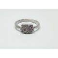 R1 START !! AN EXTREMELY CUTE SOLID STERLING SILVER `HELLO KITTY` MOTIF RING !! FREE COMBINING !!