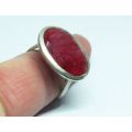 A STUNNING VINTAGE STYLE SOLID STERLING SILVER RING SET WITH A RUBY LOOKING NATURAL STONE !! WOW !!
