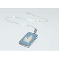 A stunning rare vintage hallmarked silver Wedgwood pendant with new sterling silver necklace