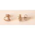 9k / 9ct gold & cultured Pearl, heart stud EARRINGS: 3mm creamy white. Ready for you. Last pair!
