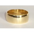 9k / 9ct gold Wedding Band / Ring, 8mm wide, domed, size U or V