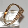 9k / 9ct gold Filigree Wishbone RING. Ready for you. Last one!