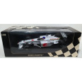 **RARE & AS NEW** 1/18 Minichamps BAR Honda 03 - Jacques Villeneuve